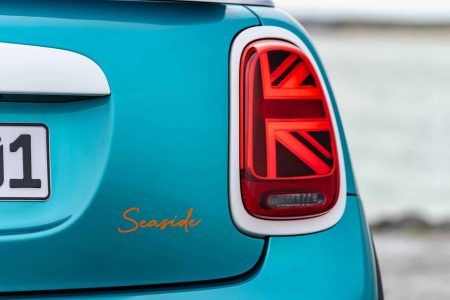 MINI Cabrio Seaside Edition: celebrando el 30 aniversario del descapotable británico