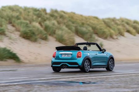 MINI Cabrio Seaside Edition: celebrando el 30 aniversario del descapotable británico