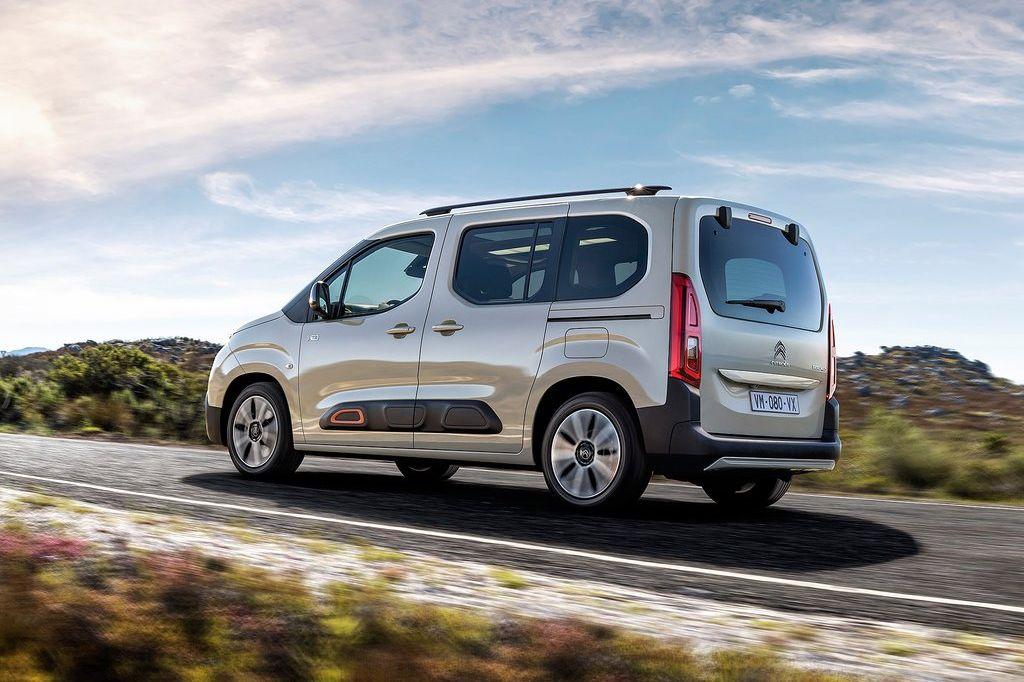 Citroën da marcha atrás y vuelve a sumar los motores de combustión al Berlingo Multispace