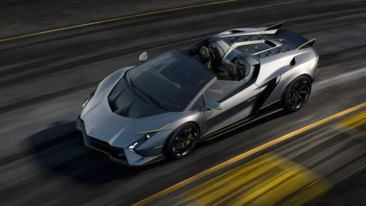 Adiós a los V12 sin electrificación: así son los Lamborghini Invencible y Autentica