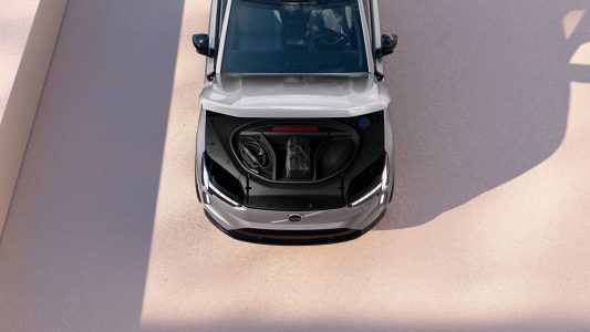 El Volvo EX90 ya tiene precios para España: la versión más económica costará más de 100.000 euros