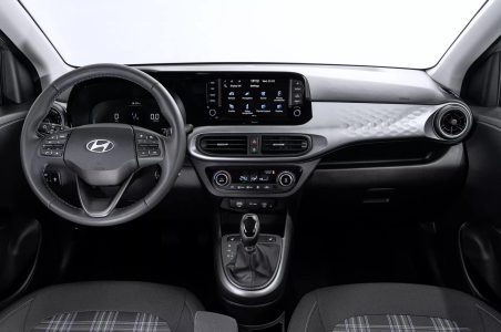 Hyundai i10 2023: más tecnológico y equipado