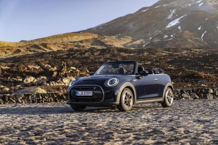 MINI Cooper SE Cabrio: los descapotables eléctricos comienzan a llegar al mercado