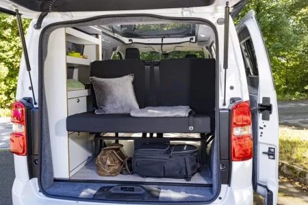 Alpincamper: así son estas dos propuestas camper sobre la Opel Vivaro