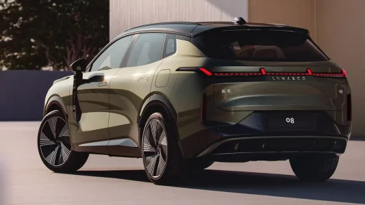 Así es el Lynk&CO 08: SUV híbrido enchufable sobre la plataforma Volvo CMA