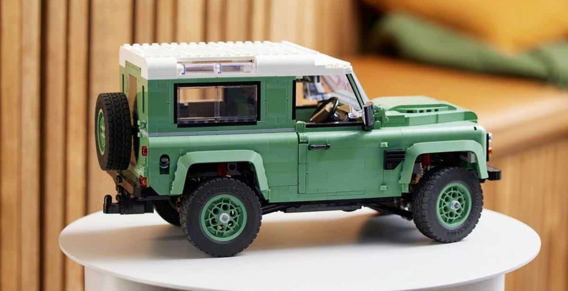 LEGO-Icons-Classic-Land-Rover-Defender-90-11