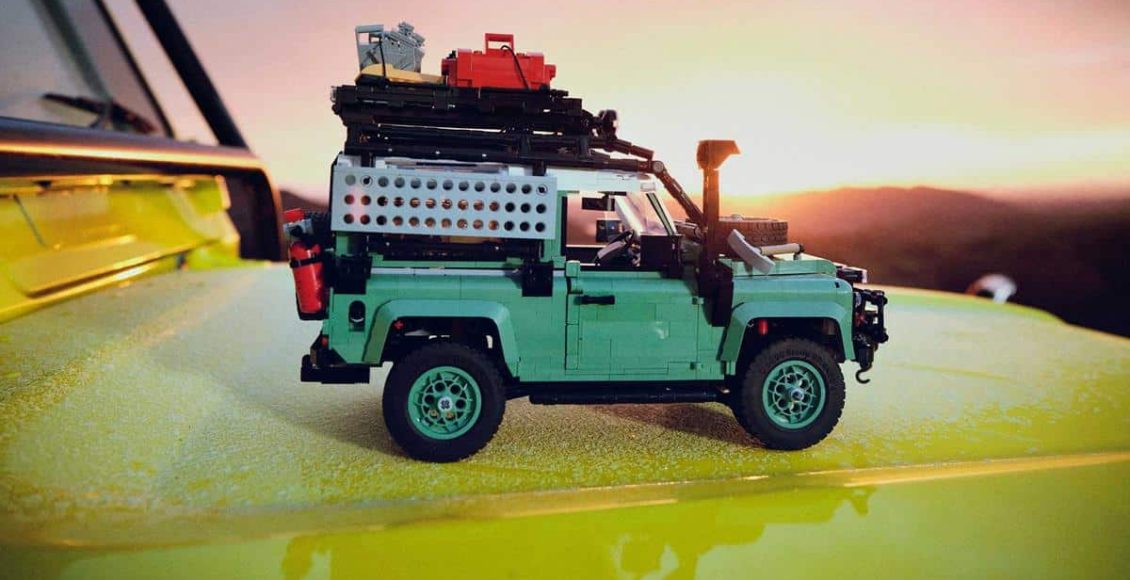 LEGO-Icons-Classic-Land-Rover-Defender-90-7
