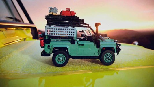 El nuevo Land Rover Defender 90 de Lego Icons hará que quieras comprarlo lo antes posible