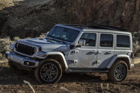 El Jeep Wrangler se pone al día: más equipamiento y cambios estéticos