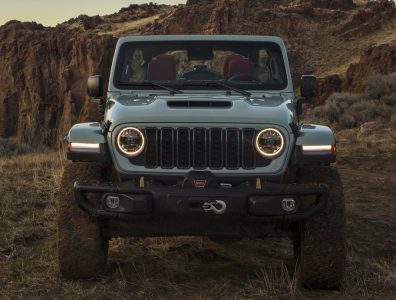 El Jeep Wrangler se pone al día: más equipamiento y cambios estéticos