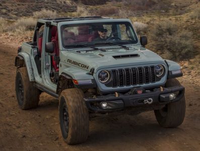 El Jeep Wrangler se pone al día: más equipamiento y cambios estéticos