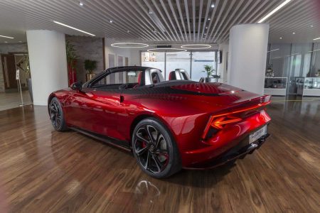 Así es el MG Cyberster al natural: el roadster eléctrico que veremos en 2024