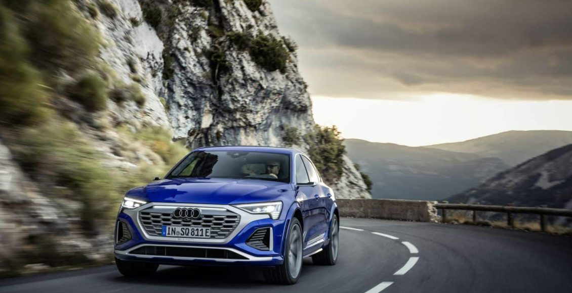 audi-sq812