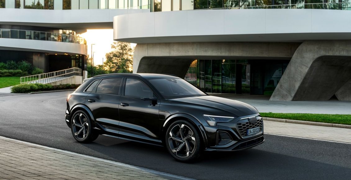 audi-sq85