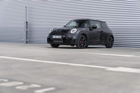 MINI John Cooper Works 1to6 Edition: 999 unidades con cambio manual