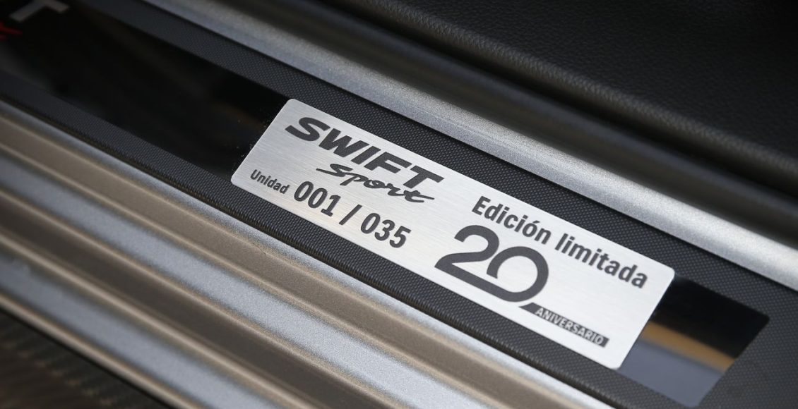 suzuki-swift-20th-sport27