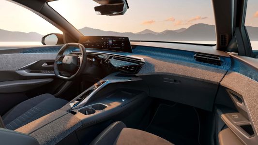 El Panoramic i-Cockpit tendrá una pantalla de 21 pulgadas: lo estrenará el Peugeot 3008 2024