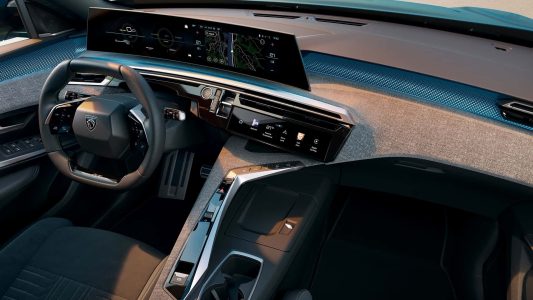 El Panoramic i-Cockpit tendrá una pantalla de 21 pulgadas: lo estrenará el Peugeot 3008 2024