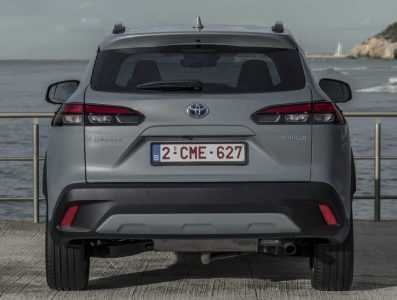 El Toyota Corolla Cross ya tiene precios para España: desde 36.500 euros