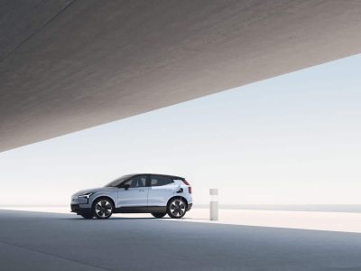 El Volvo EX30 es el nuevo SUV eléctrico asequible que arranca en los 36.000 euros