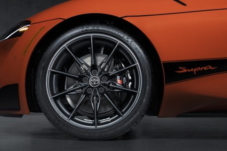 Toyota GR Supra 45th Anniversary Edition: rindiendo tributo al Supra MK4