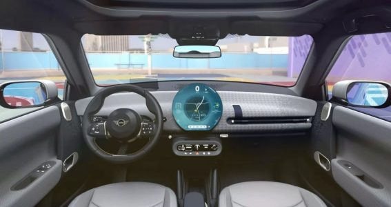 Así es el interior del MINI Cooper Eléctrico 2024: minimalista y... futurista