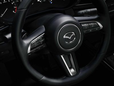 Mazda CX-30 2024: mejoras en conectividad y más equipamiento de seguridad