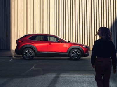 Mazda CX-30 2024: mejoras en conectividad y más equipamiento de seguridad