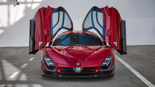 Alfa Romeo 33 Stradale: vuelve el icono en forma de tirada limitada