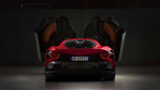 Alfa Romeo 33 Stradale: vuelve el icono en forma de tirada limitada