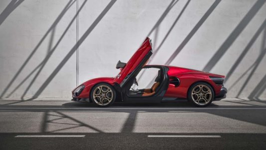 Alfa Romeo 33 Stradale: vuelve el icono en forma de tirada limitada