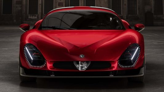 Alfa Romeo 33 Stradale: vuelve el icono en forma de tirada limitada