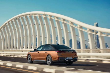 El nuevo BMW i7 M70 xDrive ya está disponible en España: su precio te quitará el hipo