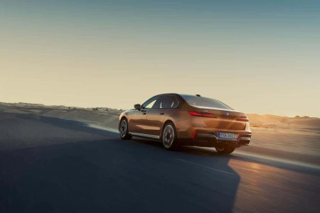 El nuevo BMW i7 M70 xDrive ya está disponible en España: su precio te quitará el hipo