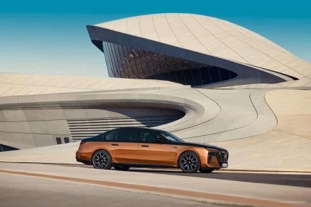 El nuevo BMW i7 M70 xDrive ya está disponible en España: su precio te quitará el hipo