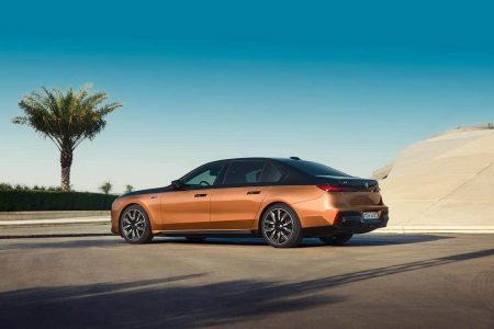 El nuevo BMW i7 M70 xDrive ya está disponible en España: su precio te quitará el hipo