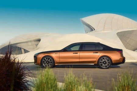 El nuevo BMW i7 M70 xDrive ya está disponible en España: su precio te quitará el hipo