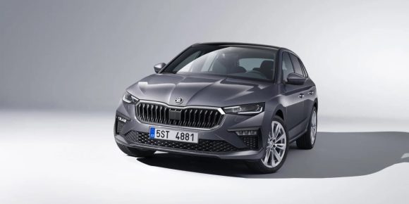 El Škoda Scala 2024 se pone al día: más equipamiento y nuevos motores TSI evo2