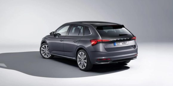 El Škoda Scala 2024 se pone al día: más equipamiento y nuevos motores TSI evo2
