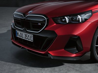 Los BMW Serie 5 e i5 2024 estrenan las M Performance Parts