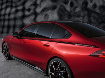 Los BMW Serie 5 e i5 2024 estrenan las M Performance Parts