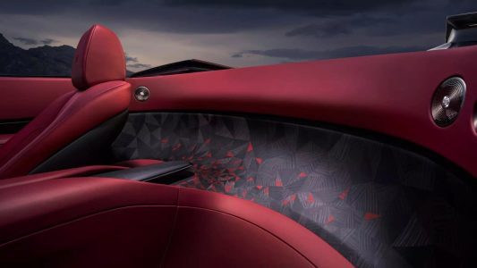 Rolls-Royce La Rose Noire Droptail: el primero de las cuatro unidades que se producirán