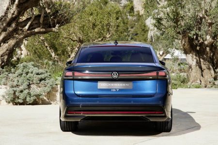 El Volkswagen ID.7 ya tiene precio en España: hasta 700 kilómetros de autonomía