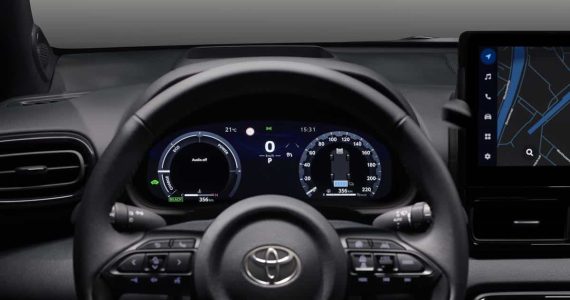 Toyota Yaris Electric Hybrid 2024: más potencia y más equipamiento