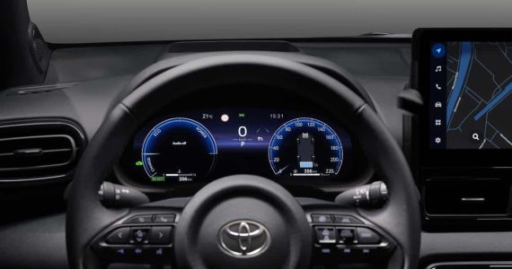 Toyota Yaris Electric Hybrid 2024: más potencia y más equipamiento