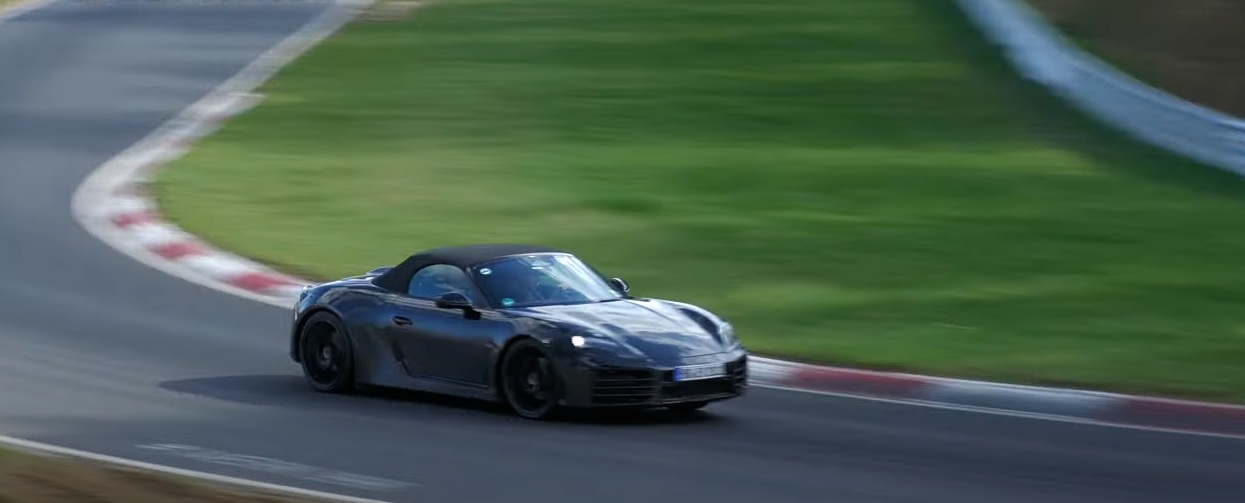 El primer Porsche 911 híbrido llegará en 2025