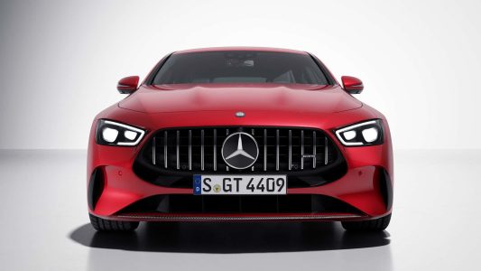 Mercedes-AMG GT 63 E Performance 2024: puesta al día con pequeños cambios