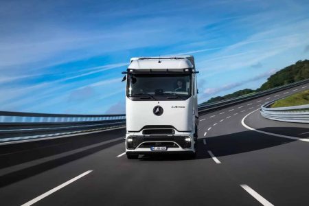 Mercedes presenta el eActros 600: así es el rival del Tesla Semi