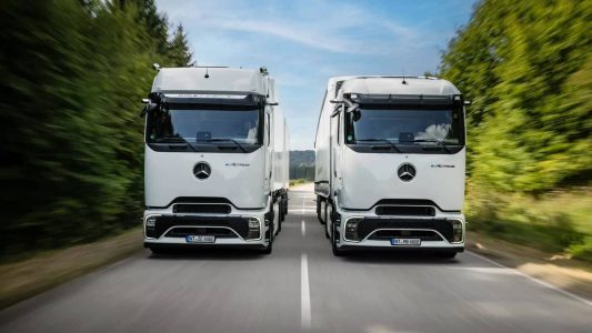 Mercedes presenta el eActros 600: así es el rival del Tesla Semi