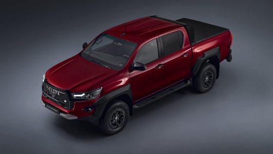 Toyota Hilux GR SPORT II: con inspiración en el Dakar